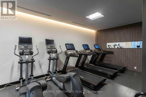 405 - 500 Sherbourne Street, Toronto, ON - Indoor Photo Showing Gym Room