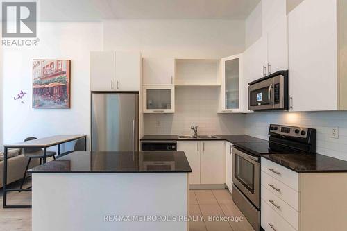 405 - 500 Sherbourne Street, Toronto, ON - Indoor Photo Showing Kitchen With Stainless Steel Kitchen With Double Sink With Upgraded Kitchen