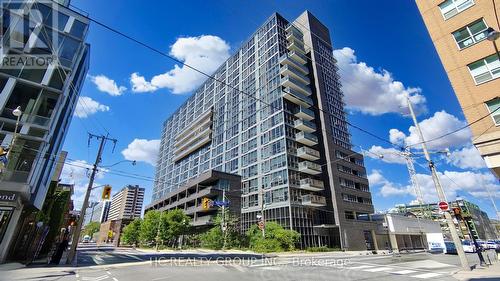 919 - 320 Richmond Street E, Toronto, ON - Outdoor With Balcony