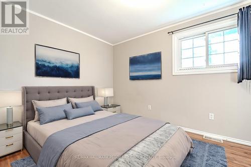 211 Phillips Street, Barrie, ON - Indoor Photo Showing Bedroom