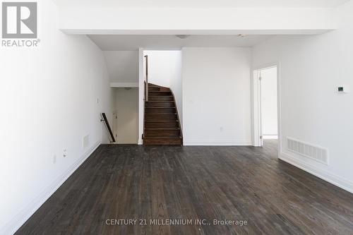 289 Ramblewood Drive, Wasaga Beach, ON - Indoor Photo Showing Other Room