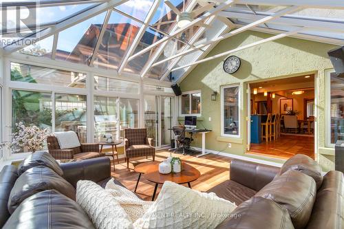 19 Jackson Avenue, Toronto, ON - Indoor Photo Showing Living Room