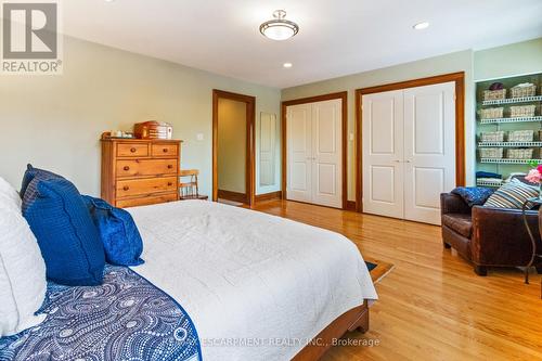 19 Jackson Avenue, Toronto, ON - Indoor Photo Showing Bedroom