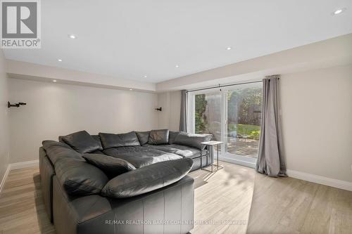 162 Banff Road, Toronto, ON - Indoor Photo Showing Living Room