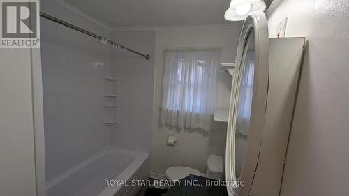 Main - 38 Shore Street, Caledon, ON - Indoor Photo Showing Bathroom