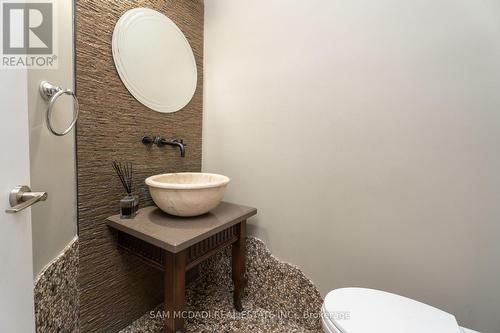 2489 Olinda Court, Mississauga, ON - Indoor Photo Showing Bathroom