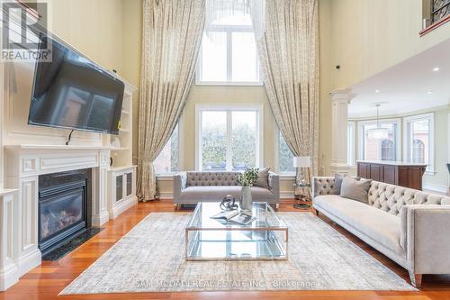 2489 Olinda Court, Mississauga, ON - Indoor Photo Showing Living Room With Fireplace