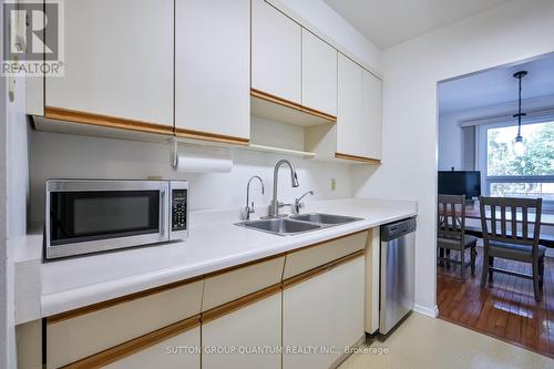 15 - 17 Gibson Drive, Kitchener, ON - Indoor Photo Showing Kitchen With Double Sink