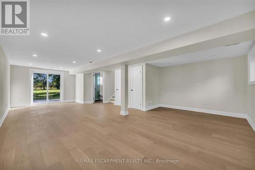 2596 Red Maple Avenue, Lincoln, ON - Indoor Photo Showing Other Room