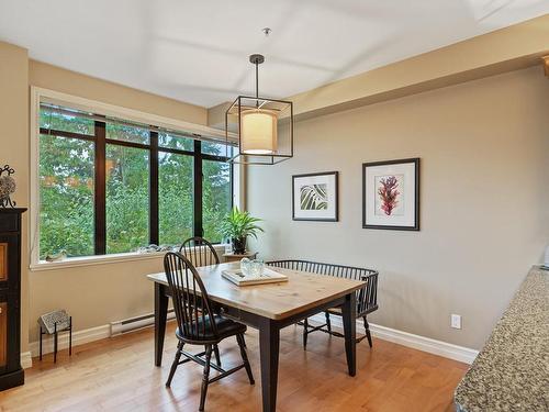 313-2300 Mansfield Dr, Courtenay, BC - Indoor Photo Showing Dining Room