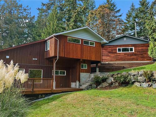 2121 Harbourview Rd, Sooke, BC 