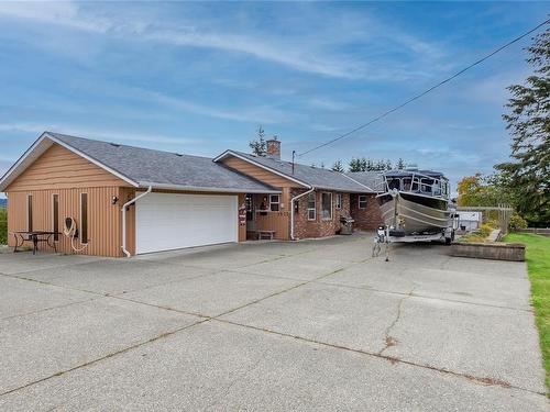 1573 Perth Rd, Campbell River, BC 