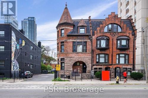 3 - 260 Sherbourne Street, Toronto, ON - Outdoor With Facade