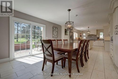 3465 19Th Side Road Side Road, King, ON - Indoor Photo Showing Dining Room