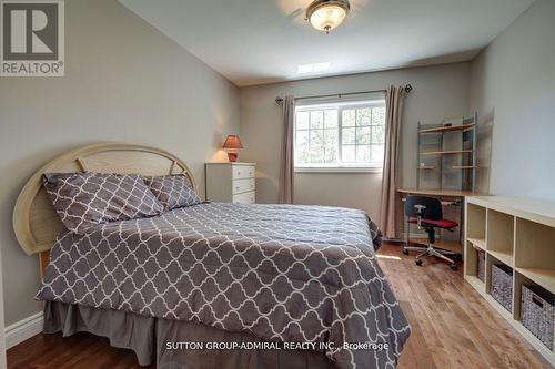 3465 19Th Side Road Side Road, King, ON - Indoor Photo Showing Bedroom