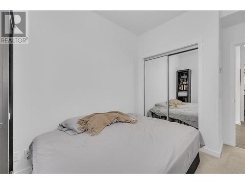 1800 Richter Street Unit# Ph12, Kelowna, BC - Indoor Photo Showing Bedroom