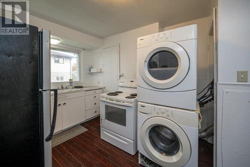 1422-1432 Strathcona Avenue, Prince George, BC - Indoor Photo Showing Laundry Room