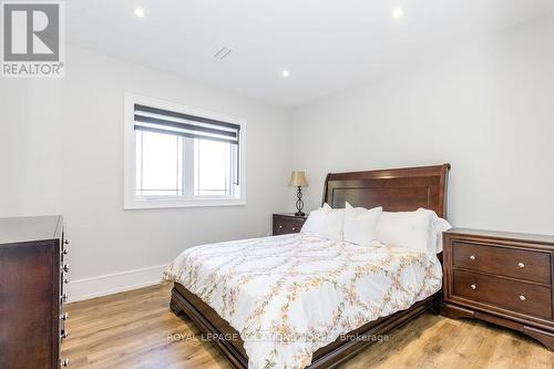 22 East John Street, Innisfil, ON - Indoor Photo Showing Bedroom