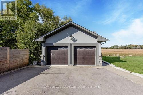 22 East John Street, Innisfil, ON - Outdoor