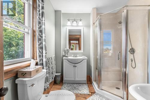 1 - 7265 Range Road, West Lincoln, ON - Indoor Photo Showing Bathroom