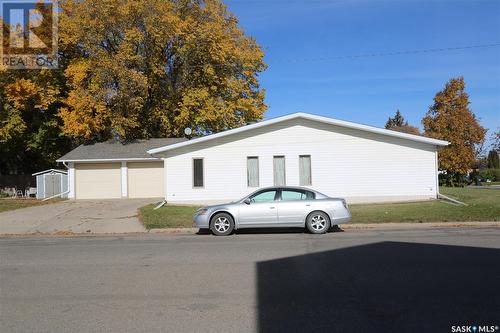 90 Franklin Avenue, Yorkton, SK - Outdoor