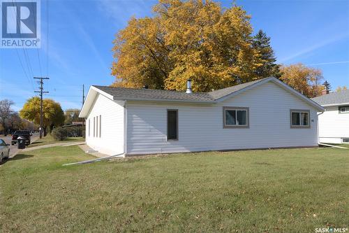 90 Franklin Avenue, Yorkton, SK - Outdoor