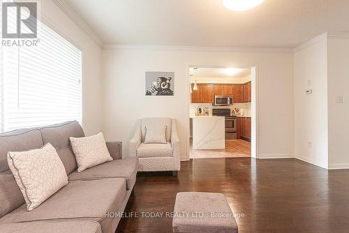 1137 Barr Crescent, Milton, ON - Indoor Photo Showing Living Room