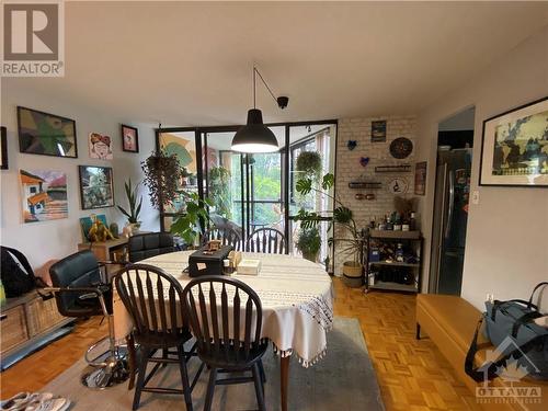 2871 Richmond Road Unit#603, Ottawa, ON - Indoor Photo Showing Dining Room