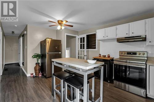 1016 Larin Avenue, Cornwall, ON - Indoor Photo Showing Kitchen