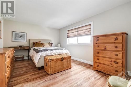 15 Foxhill Way Unit#A, Ottawa, ON - Indoor Photo Showing Bedroom