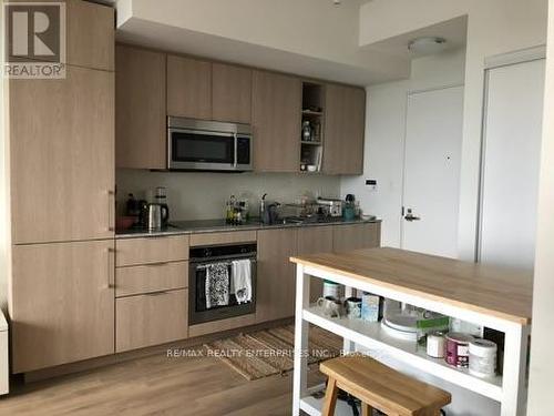 1606 - 50 Ordnance Street, Toronto, ON - Indoor Photo Showing Kitchen