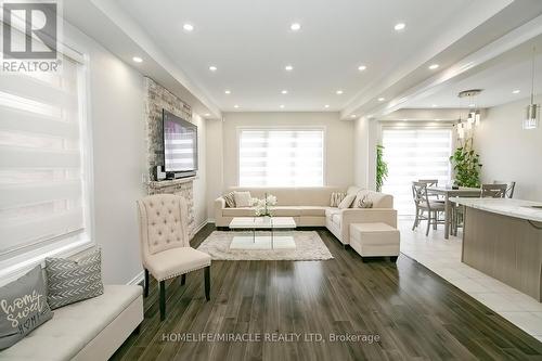 151 Robert Parkinson Drive, Brampton, ON - Indoor Photo Showing Living Room