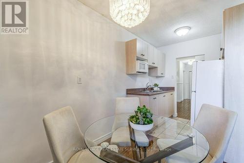 201 - 81 Charlton Avenue E, Hamilton, ON - Indoor Photo Showing Dining Room