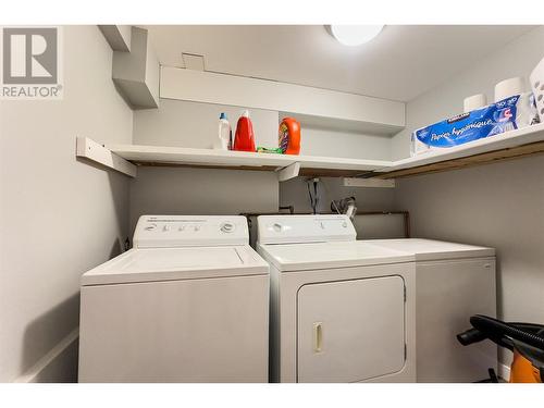 265 Gemini Road, Kelowna, BC - Indoor Photo Showing Laundry Room