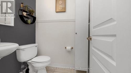 1407 - 225 Webb Drive, Mississauga, ON - Indoor Photo Showing Bathroom