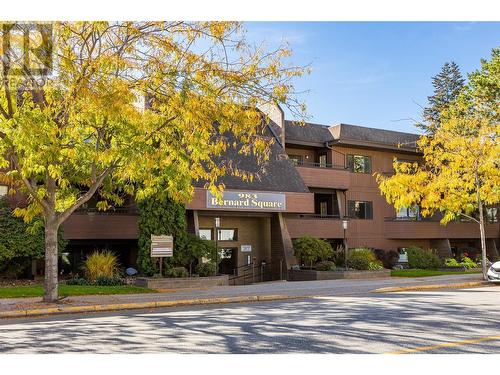 983 Bernard Avenue Unit# 105, Kelowna, BC - Outdoor