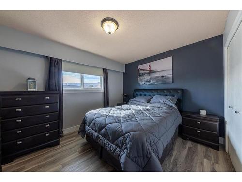 918 Cranbrook Place, Kamloops, BC - Indoor Photo Showing Bedroom