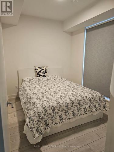 1209 - 15 Mercer Street, Toronto, ON - Indoor Photo Showing Bedroom