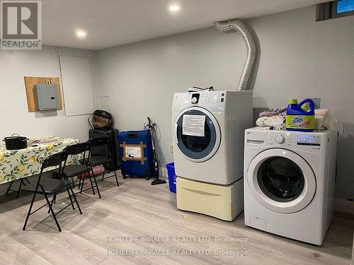 66 Loradeen Crescent, Toronto, ON - Indoor Photo Showing Laundry Room