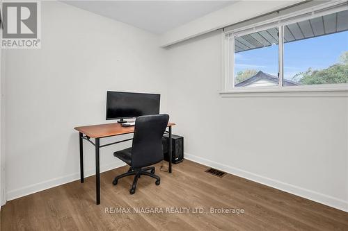 24 Coronation Drive S, Port Colborne, ON - Indoor Photo Showing Office