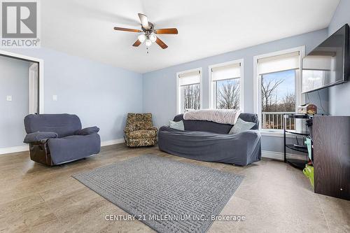 883 Lake Dalrymple Road, Kawartha Lakes, ON - Indoor Photo Showing Living Room