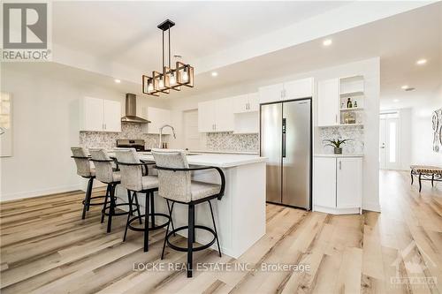 31 Marcel Street, Russell, ON - Indoor Photo Showing Kitchen With Upgraded Kitchen