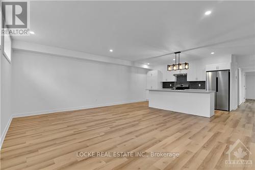 31 Marcel Street, Russell, ON - Indoor Photo Showing Kitchen