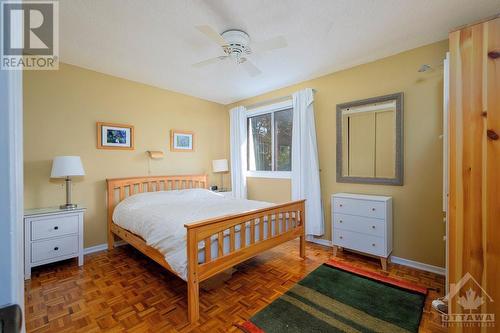 1420 Matheson Road, Ottawa, ON - Indoor Photo Showing Bedroom