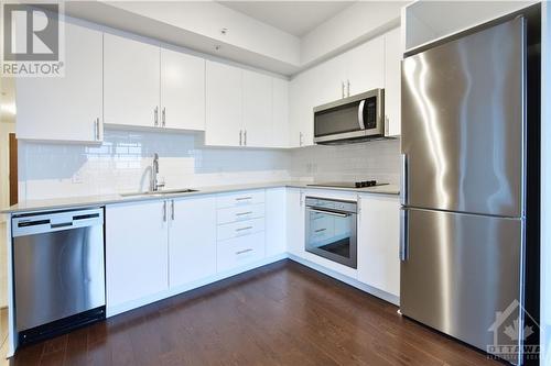 1308 - 805 Carling Avenue, Ottawa, ON - Indoor Photo Showing Kitchen With Stainless Steel Kitchen