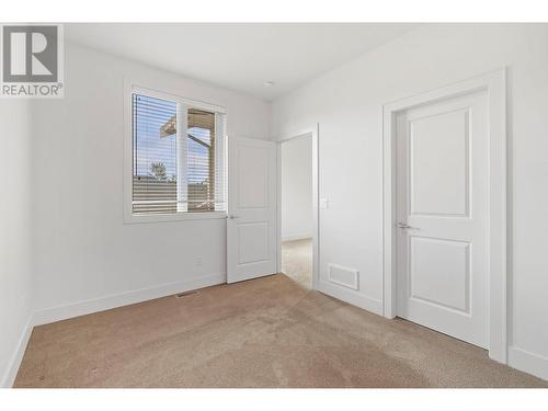 1960 Klo Road Unit# 58, Kelowna, BC - Indoor Photo Showing Other Room