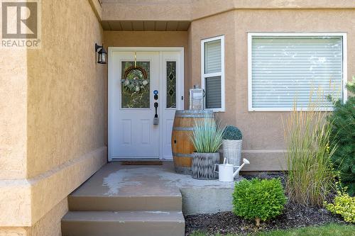 160 Portview Court, Kelowna, BC - Outdoor With Exterior