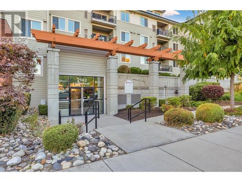 2142 Vasile Road Unit# 214, Kelowna, BC - Outdoor With Balcony With Facade