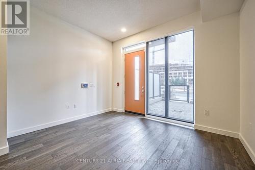 109 - 95 Mcmahon Drive, Toronto, ON - Indoor Photo Showing Other Room