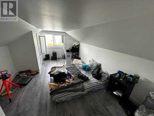 745 York Avenue, Kamloops, BC - Indoor Photo Showing Other Room